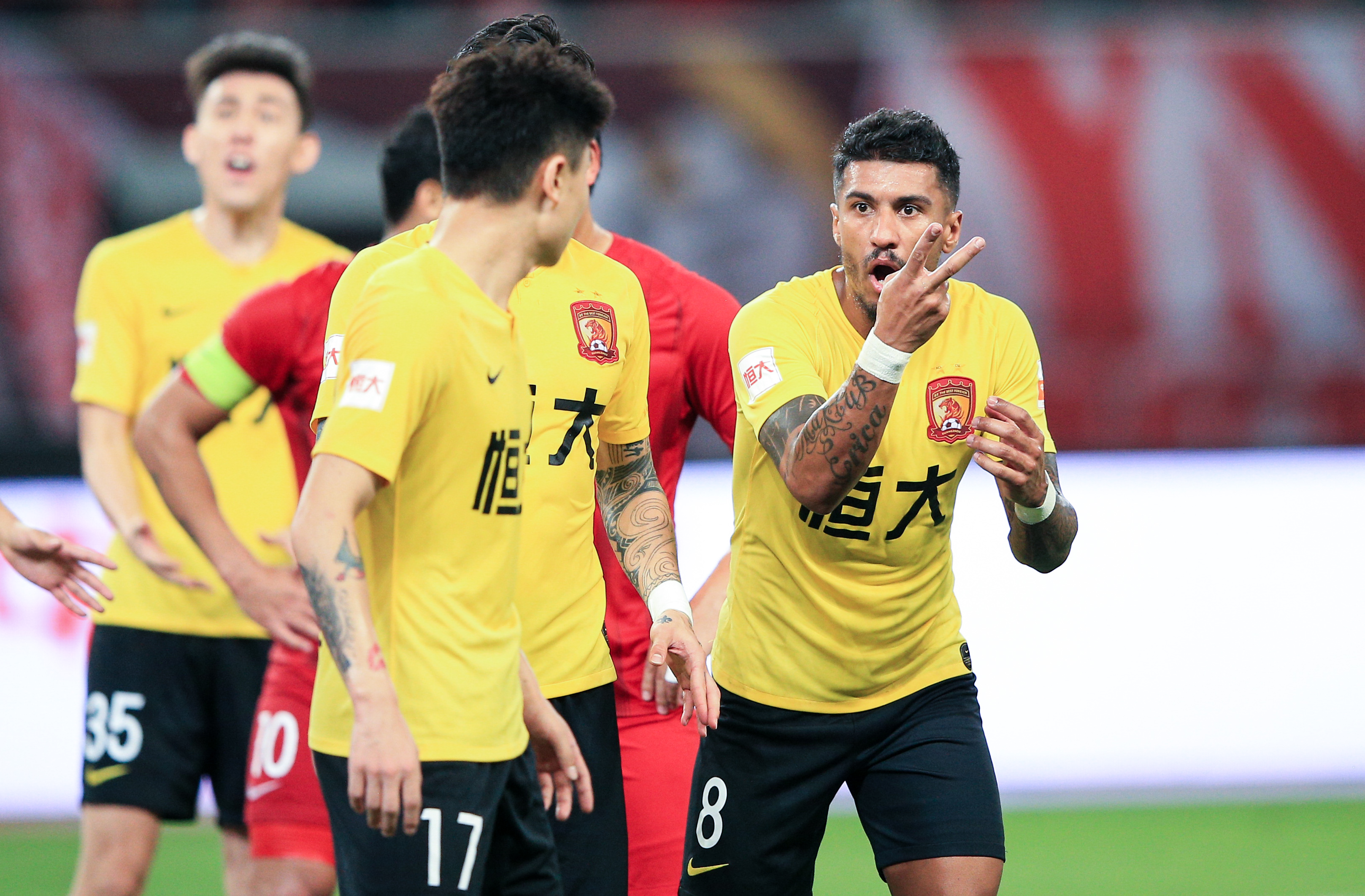 AYXSPORT -包含赛地聚焦:法联杯关键战热度飙升,深圳男篮伤情更新,引发热议,心理建设被强调的词条