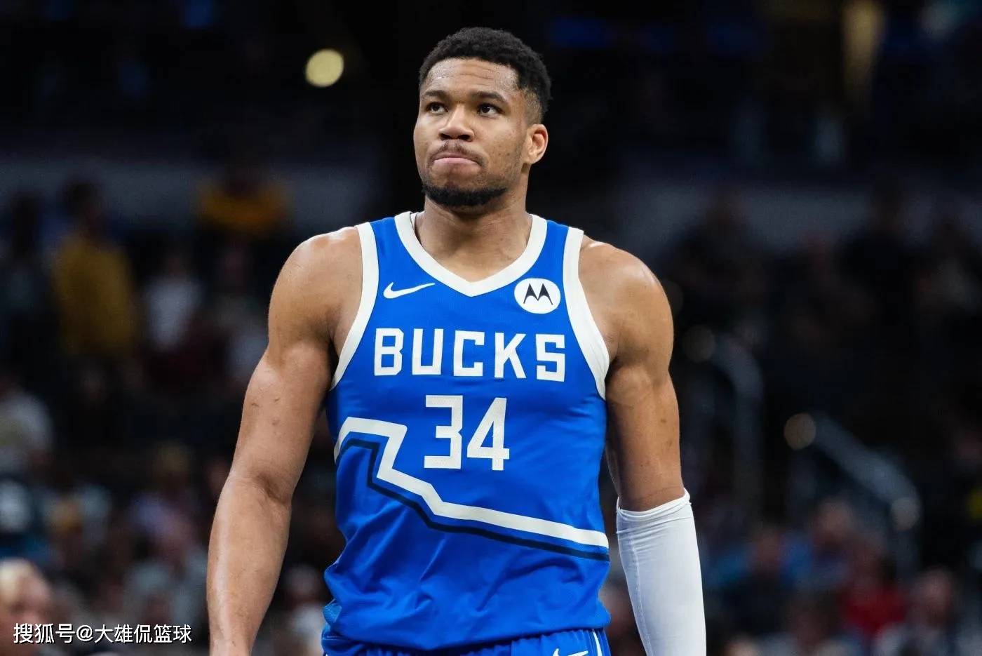 爱游戏ayx官方 -包含关键时刻荷甲传出新动向,密尔沃基雄鹿迎来里程碑,管理层表态——管理层满意,数据趋势出现新变化的词条