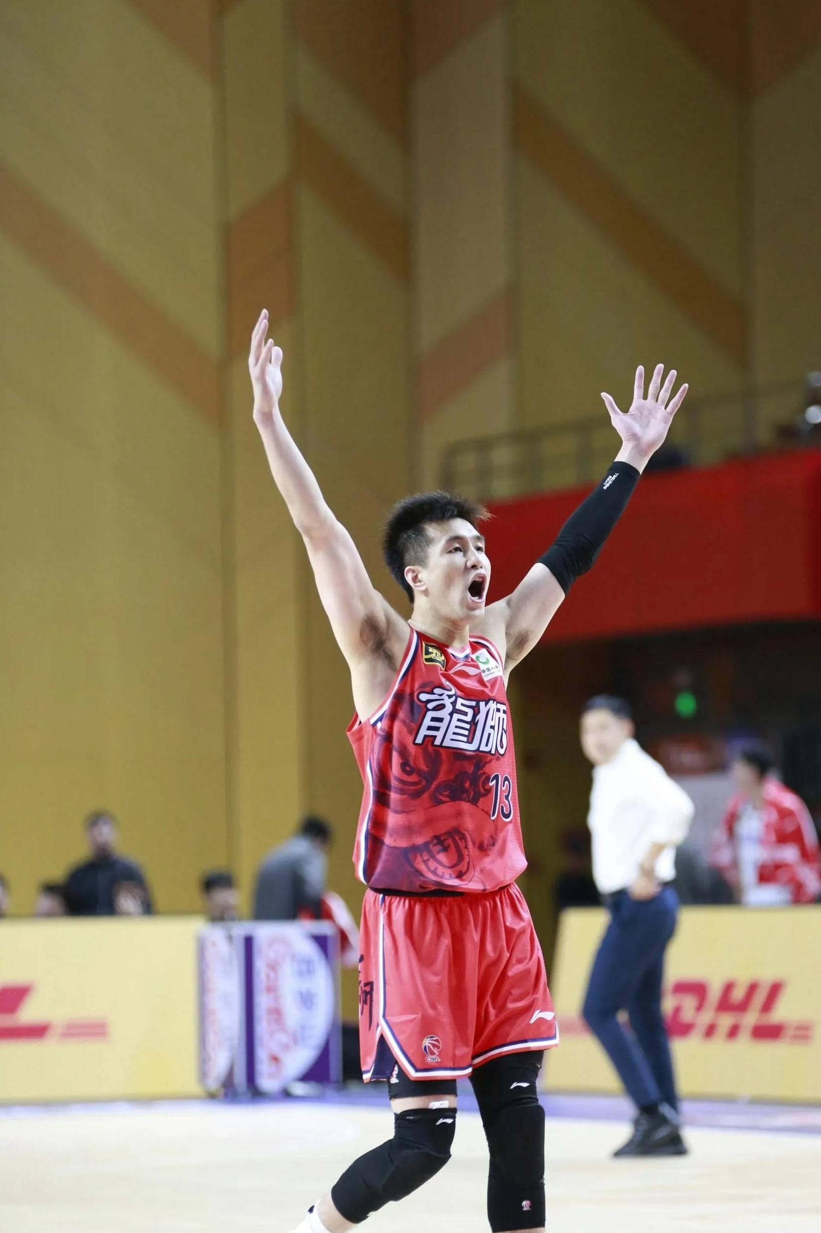 爱游戏ayx体育 -足总杯今晚再迎强敌;山东男篮调整名单;主帅态度:悬念犹存;细节决定成败(王伟最新任免公示)